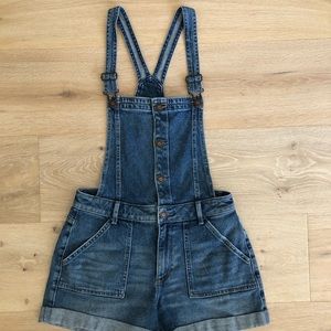 Hollister High Rise Mom Short Overalls